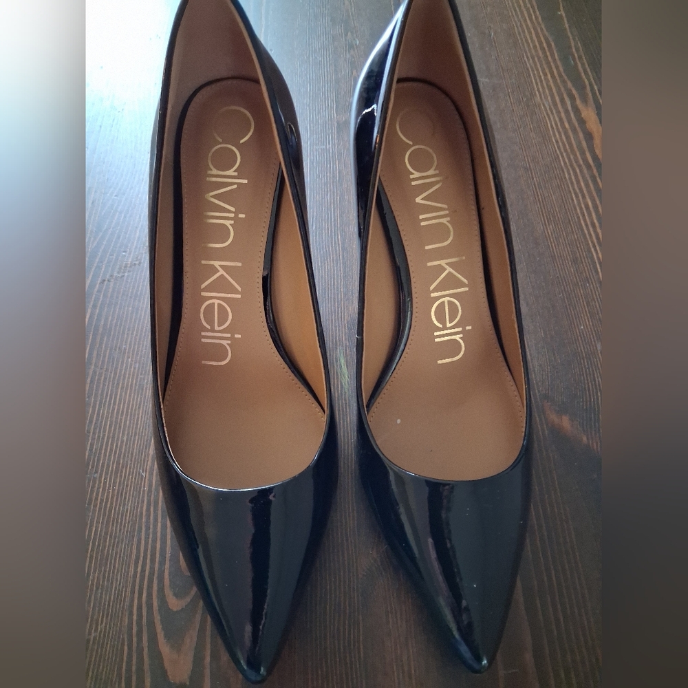 Calvin Klein Shiny Black Pointed-Toe  Heels With Gold Accent